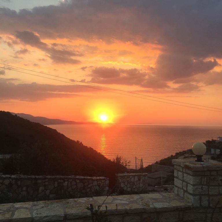 Sunset House Lejlighed Ksamil Eksteriør billede